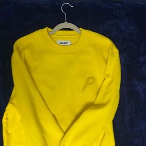 Palace p-3 chenille patch sweatshirt